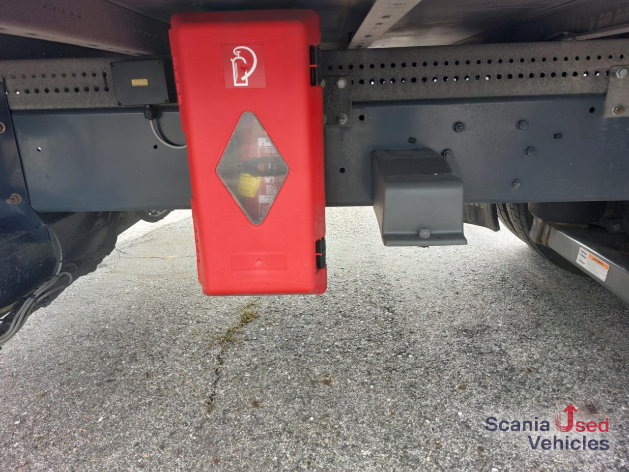 DAF LF 250 FA Pritsche Schiebeplane Ladebordwand - Kamion sa ceradom: slika 3 DAF LF 250 FA Pritsche Schiebeplane Ladebordwand - Kamion sa ceradom: slika 3