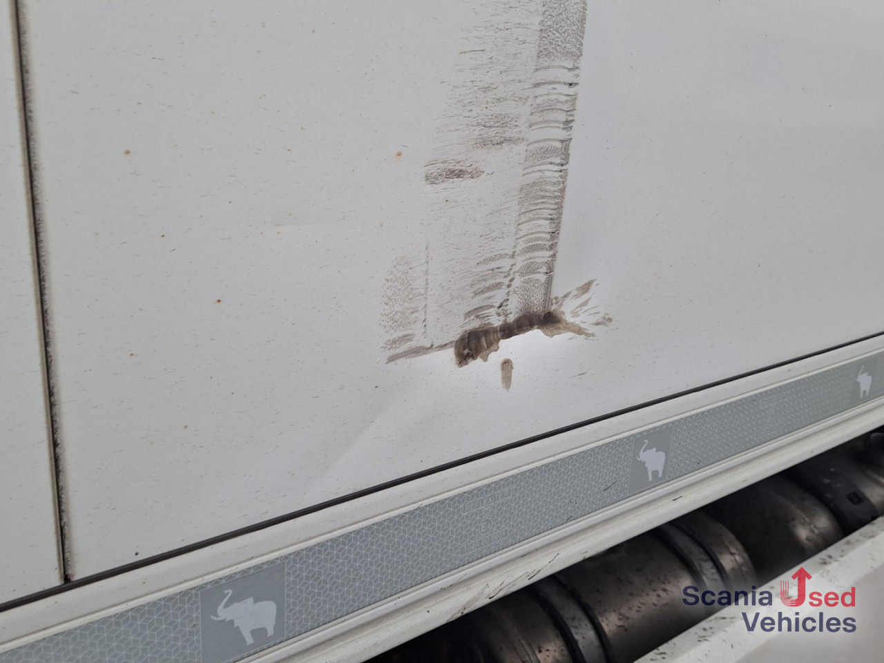 SCHMITZ SCB Kühlauflieger ! - Poluprikolica hladnjače: slika 2 SCHMITZ SCB Kühlauflieger ! - Poluprikolica hladnjače: slika 2