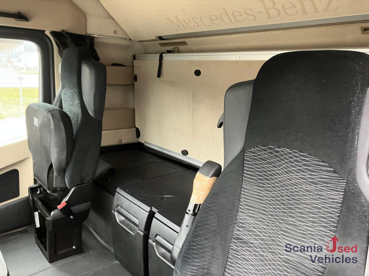 MERCEDES-BENZ Actros 1848 Retarder Blatt/Luft Retarder! - Tegljač: slika 5 MERCEDES-BENZ Actros 1848 Retarder Blatt/Luft Retarder! - Tegljač: slika 5