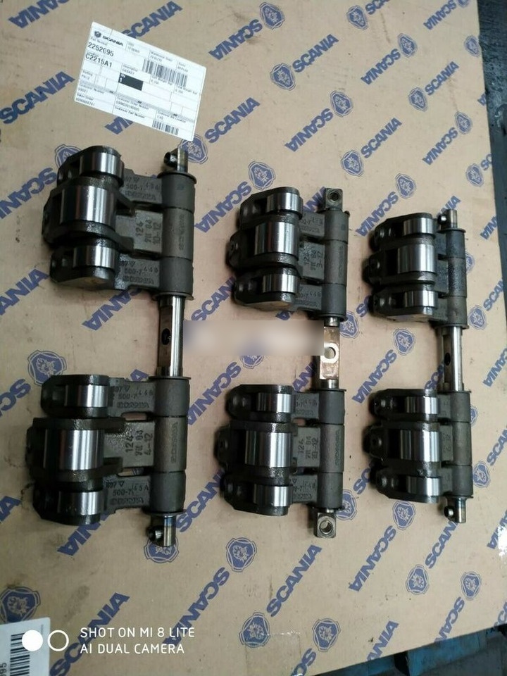 Scania ROLLER TAPPETS SET - Motor i delovi za Kamion: slika 4 Scania ROLLER TAPPETS SET - Motor i delovi za Kamion: slika 4