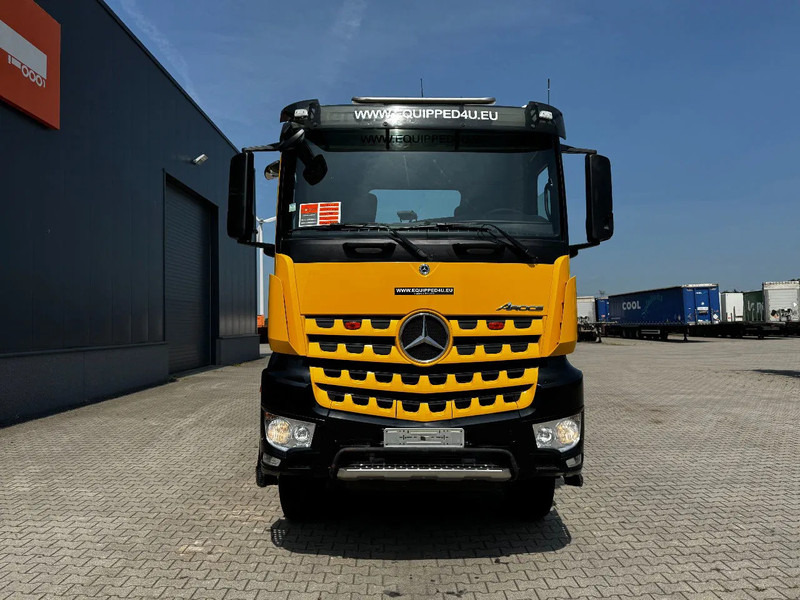 Mercedes-Benz Arocs 3345 6x6, FULL SPRING SUSPENSION, BIG AXLES, 335.239KM, HEAVY DUTY, HYDRAULICS, MOT: 05/2026, EURO 6 - Kamion sa golom šasijom i zatvorenom kabinom: slika 2 Mercedes-Benz Arocs 3345 6x6, FULL SPRING SUSPENSION, BIG AXLES, 335.239KM, HEAVY DUTY, HYDRAULICS, MOT: 05/2026, EURO 6 - Kamion sa golom šasijom i zatvorenom kabinom: slika 2