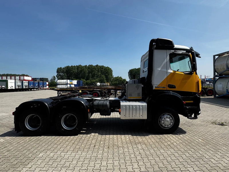 Mercedes-Benz Arocs 3345 6x6, FULL SPRING SUSPENSION, BIG AXLES, 335.239KM, HEAVY DUTY, HYDRAULICS, MOT: 05/2026, EURO 6 - Tegljač: slika 5 Mercedes-Benz Arocs 3345 6x6, FULL SPRING SUSPENSION, BIG AXLES, 335.239KM, HEAVY DUTY, HYDRAULICS, MOT: 05/2026, EURO 6 - Tegljač: slika 5
