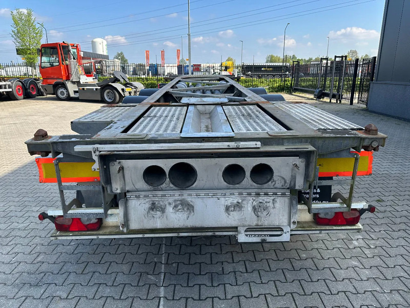 Van Hool 20FT/30FT, ADR (EX/II, EX/III, FL, OX, AT), BPW + drum, ALCOA, galvanized, liftaxle, NL-Chassis - Poluprikolica za prevoz kontejnera/ Poluprikolica sa promenjivim sandukom: slika 5 Van Hool 20FT/30FT, ADR (EX/II, EX/III, FL, OX, AT), BPW + drum, ALCOA, galvanized, liftaxle, NL-Chassis - Poluprikolica za prevoz kontejnera/ Poluprikolica sa promenjivim sandukom: slika 5