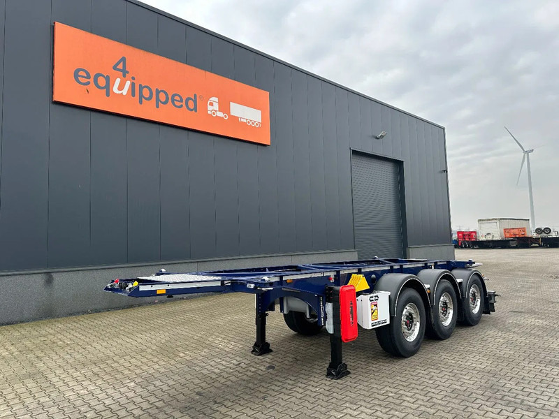 Van Hool NEW / DIRECT AVAILABLE 20FT / 20FT SWAP ADR-CHASSIS, DISCBRAKES, 3x available, ALU WHEELS - Poluprikolica za prevoz kontejnera/ Poluprikolica sa promenjivim sandukom: slika 1 Van Hool NEW / DIRECT AVAILABLE 20FT / 20FT SWAP ADR-CHASSIS, DISCBRAKES, 3x available, ALU WHEELS - Poluprikolica za prevoz kontejnera/ Poluprikolica sa promenjivim sandukom: slika 1