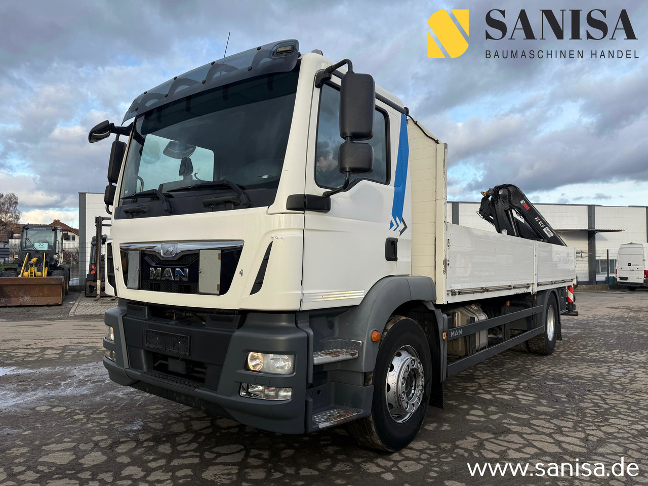 MAN TGM 18.340/Kran Hiab 099 E-2 HIDUO - Kamion sa tovarnim sandukom, Kamion sa dizalicom: slika 2 MAN TGM 18.340/Kran Hiab 099 E-2 HIDUO - Kamion sa tovarnim sandukom, Kamion sa dizalicom: slika 2