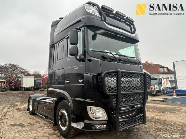 DAF XF530FT/Super Space Cab/Standheizung/Acc - Tegljač: slika 1 DAF XF530FT/Super Space Cab/Standheizung/Acc - Tegljač: slika 1