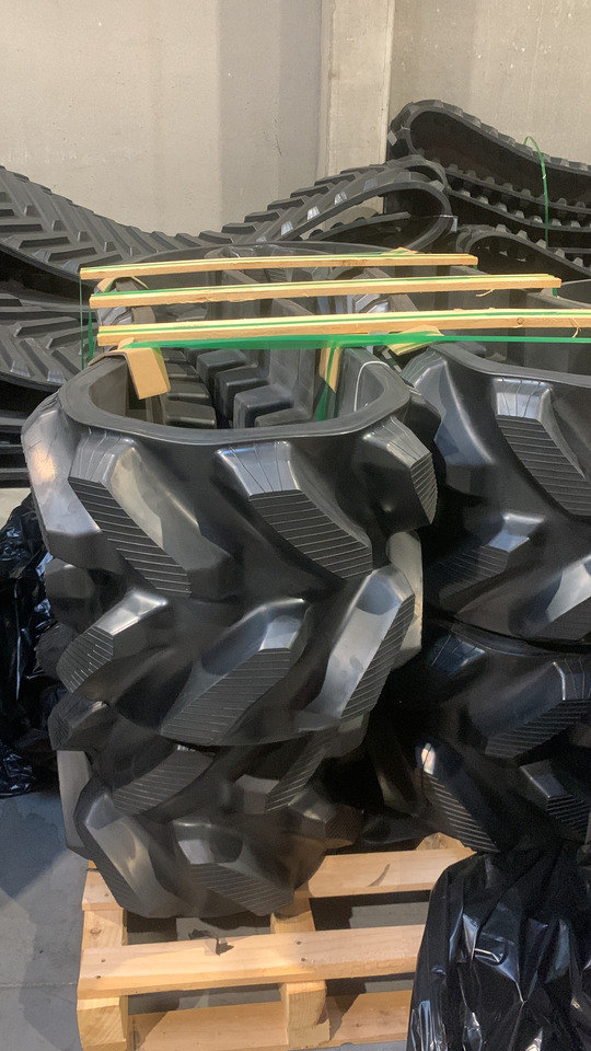 Rubber track for John Deere 8***T 18", 25" and 30" - Šine za Traktor guseničar: slika 2 Rubber track for John Deere 8***T 18", 25" and 30" - Šine za Traktor guseničar: slika 2