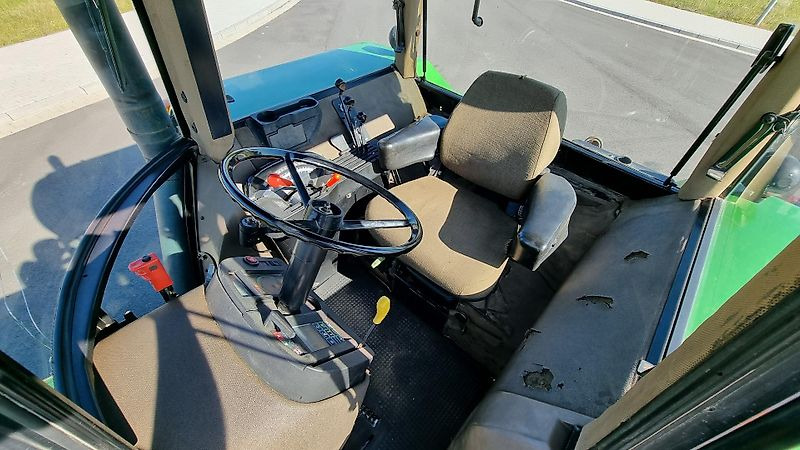 Traktor John Deere 4955: slika 11