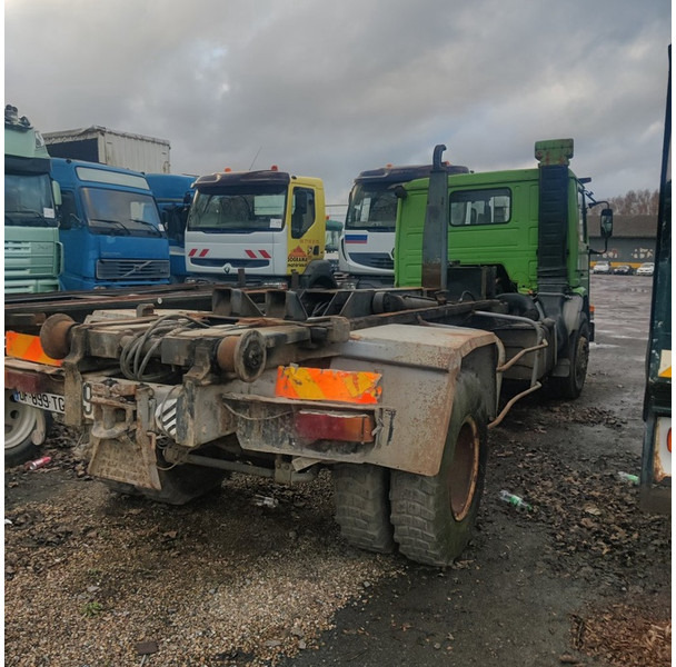 Scania 82-H - Kamion za prevoz kontejnera/ Kamion sa promenjivim sandukom: slika 5 Scania 82-H - Kamion za prevoz kontejnera/ Kamion sa promenjivim sandukom: slika 5