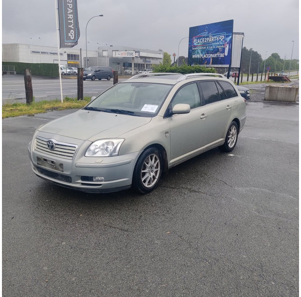 Toyota Avensis - Automobil: slika 3 Toyota Avensis - Automobil: slika 3