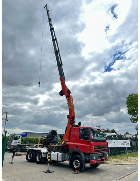 DAF 85 CF 430 6x4 CRANE PK 32.000 F (7x) + WINCH - EURO 2 - MANUAL ZF - HUB REDUCTION / STEEL SPRING - BE TRUCK - Kamion sa dizalicom: slika 5 DAF 85 CF 430 6x4 CRANE PK 32.000 F (7x) + WINCH - EURO 2 - MANUAL ZF - HUB REDUCTION / STEEL SPRING - BE TRUCK - Kamion sa dizalicom: slika 5
