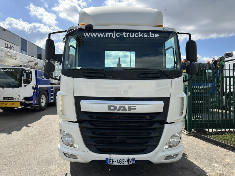 DAF CF 460 4x2 19T MARREL ABROLLKIPPER HAKEN - 5.10M + 1.30M Ausziehbarer Stoßstange - EURO 6 - 13L ENGINE - ZF AUTO - Kamion sa hidrauličnom kukom: slika 2 DAF CF 460 4x2 19T MARREL ABROLLKIPPER HAKEN - 5.10M + 1.30M Ausziehbarer Stoßstange - EURO 6 - 13L ENGINE - ZF AUTO - Kamion sa hidrauličnom kukom: slika 2