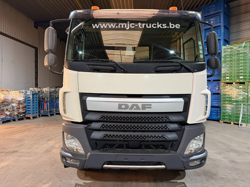 DAF CF 460 6x4 FAT HOOKLIFT - WB 3m35 - STEEL SPRING / BIG AXLES HUB REDUCTION - EURO 6 - BE TRUCK - Kamion sa hidrauličnom kukom: slika 2 DAF CF 460 6x4 FAT HOOKLIFT - WB 3m35 - STEEL SPRING / BIG AXLES HUB REDUCTION - EURO 6 - BE TRUCK - Kamion sa hidrauličnom kukom: slika 2