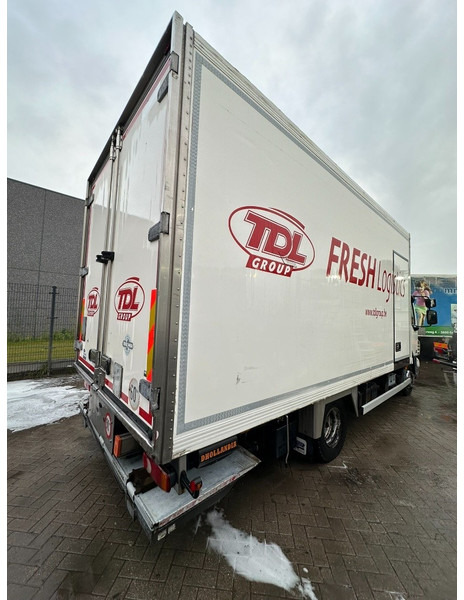 DAF LF 45.220 12T E5 4x2 - FRIGO CARRIER - BOX 5m30 x 2m35 x 2m46 - *407.000km* - A/C - TAILLIFT - AUTOMATIC - BE TRUCK - Hladnjača: slika 3 DAF LF 45.220 12T E5 4x2 - FRIGO CARRIER - BOX 5m30 x 2m35 x 2m46 - *407.000km* - A/C - TAILLIFT - AUTOMATIC - BE TRUCK - Hladnjača: slika 3