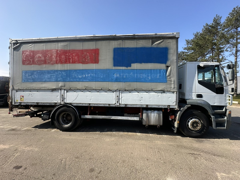 Iveco STRALIS 270 - 190S27 4x2 BACHER RIDELLES / BOX + ALU SIDE BOARDS - 6m90 - MANUAL ZF - EURO 3 - AIR SUSPENSION - Kamion sa ceradom: slika 4 Iveco STRALIS 270 - 190S27 4x2 BACHER RIDELLES / BOX + ALU SIDE BOARDS - 6m90 - MANUAL ZF - EURO 3 - AIR SUSPENSION - Kamion sa ceradom: slika 4