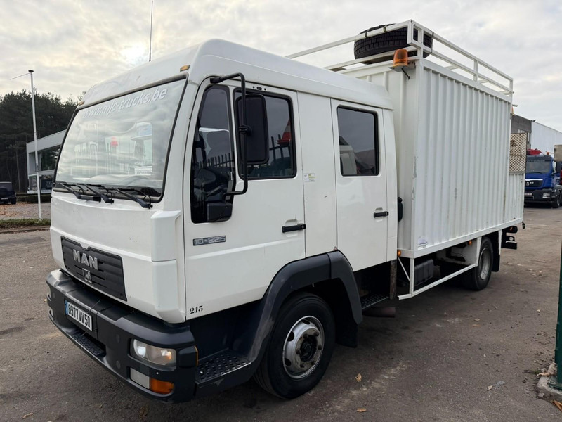MAN 10.225 LC CLOSED BOX / KOFFER - DOKA - MANUAL GEARBOX - *344.000km* - STEEL SPRING / BLATT / LAMES - BE TRUCK - Kamion sa zatvorenim sandukom: slika 3 MAN 10.225 LC CLOSED BOX / KOFFER - DOKA - MANUAL GEARBOX - *344.000km* - STEEL SPRING / BLATT / LAMES - BE TRUCK - Kamion sa zatvorenim sandukom: slika 3