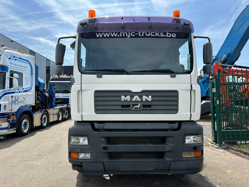 MAN TGA 33.360 6x4 HOOKLIFT - MANUAL ZF - BIG AXLES HUB REDUCTION / STEEL SPRING - BE TRUCK - Kamion sa hidrauličnom kukom: slika 2 MAN TGA 33.360 6x4 HOOKLIFT - MANUAL ZF - BIG AXLES HUB REDUCTION / STEEL SPRING - BE TRUCK - Kamion sa hidrauličnom kukom: slika 2