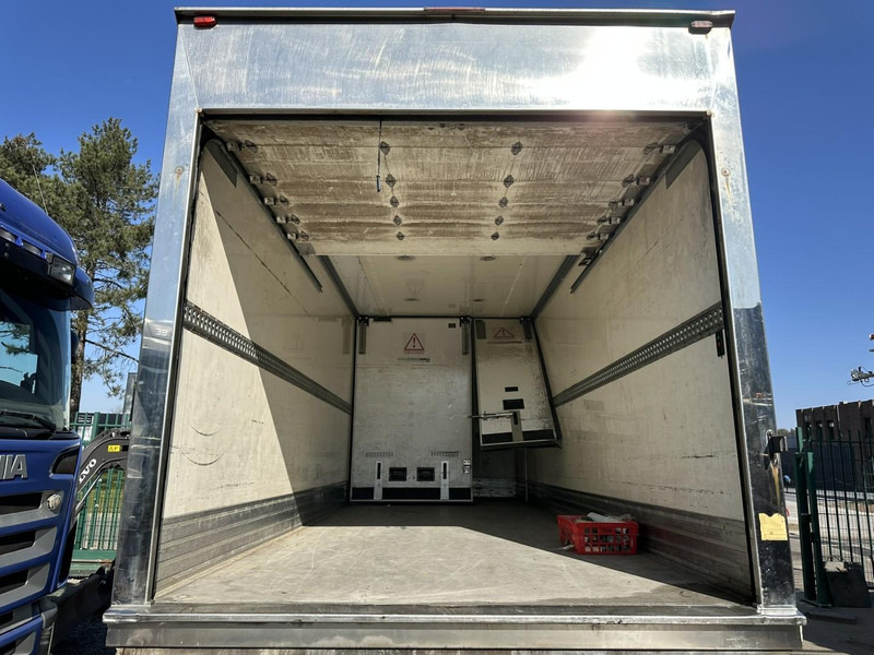 Hladnjača MAN TGM 18.290 19T - FRIGO THERMOKING SPECTRUM BI-TEMP. - MANUAL ZF - EURO 5 - TÜV 06/2025 - BE TRUCK: slika 8 Hladnjača MAN TGM 18.290 19T - FRIGO THERMOKING SPECTRUM BI-TEMP. - MANUAL ZF - EURO 5 - TÜV 06/2025 - BE TRUCK: slika 8