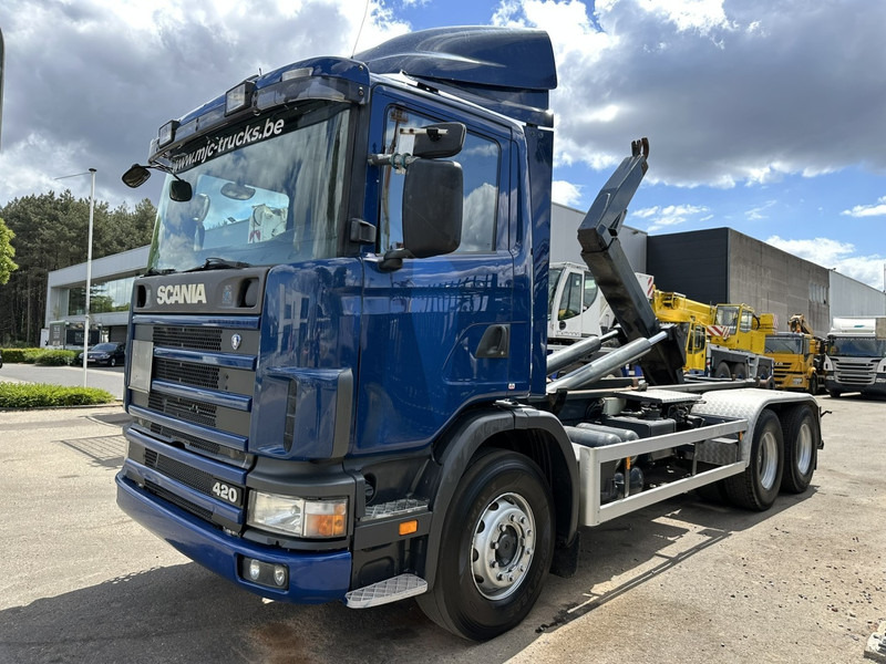 Scania 124L-420 6x2 HOOKLIFT VDL 20T - STEEL SPRING / BALLESTAS / BLATT - MANUAL - MECHANICAL PUMP - 10 TIRES DOUBLE WHEELS - Kamion sa hidrauličnom kukom: slika 3 Scania 124L-420 6x2 HOOKLIFT VDL 20T - STEEL SPRING / BALLESTAS / BLATT - MANUAL - MECHANICAL PUMP - 10 TIRES DOUBLE WHEELS - Kamion sa hidrauličnom kukom: slika 3
