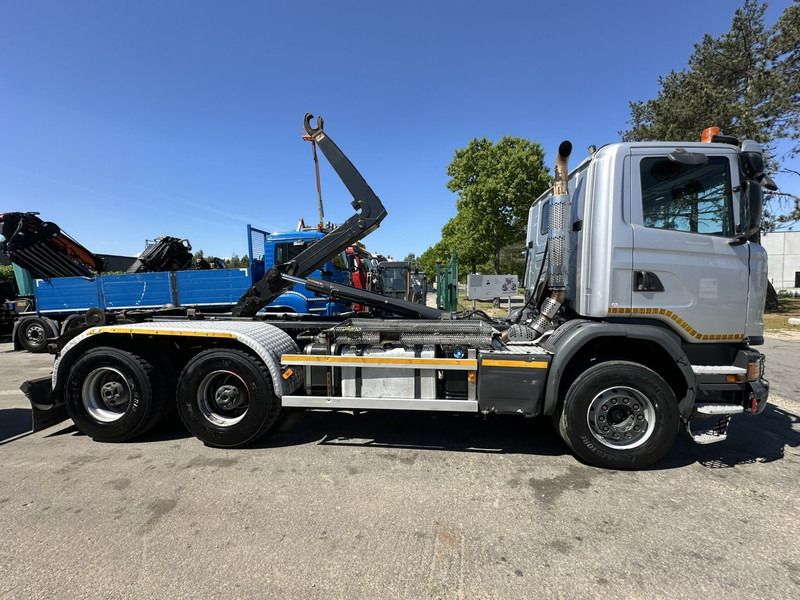 Scania G450 6x4 HOOKLIFT AJK 20T - 5760mm - 3m90 WB - HUB REDUCTION / STEEL SUSP. - EURO 6 - BE TRUCK - Kamion sa hidrauličnom kukom: slika 4 Scania G450 6x4 HOOKLIFT AJK 20T - 5760mm - 3m90 WB - HUB REDUCTION / STEEL SUSP. - EURO 6 - BE TRUCK - Kamion sa hidrauličnom kukom: slika 4
