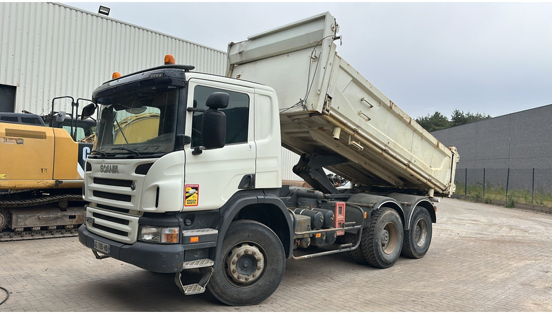 Scania P340 6x4 TIPPER / KIPPER - BORDMATIC - MANUAL - BIG AXLES / AP ACHSEN - SPRING / BLATT - *355.000km* - EURO 4 - Istovarivač: slika 2 Scania P340 6x4 TIPPER / KIPPER - BORDMATIC - MANUAL - BIG AXLES / AP ACHSEN - SPRING / BLATT - *355.000km* - EURO 4 - Istovarivač: slika 2