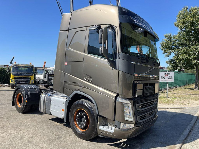 Volvo FH 460 LNG GAS ADR - ACC - Dynamic Steering - I-park Cool - Lane Keeping Support - collision warning - leather - ... BE Truck - Tegljač: slika 1 Volvo FH 460 LNG GAS ADR - ACC - Dynamic Steering - I-park Cool - Lane Keeping Support - collision warning - leather - ... BE Truck - Tegljač: slika 1