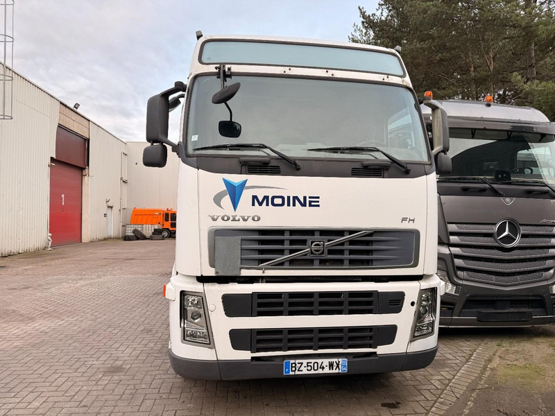Volvo FH 480 - EURO 5 - I-SHIFT - Tegljač: slika 2 Volvo FH 480 - EURO 5 - I-SHIFT - Tegljač: slika 2
