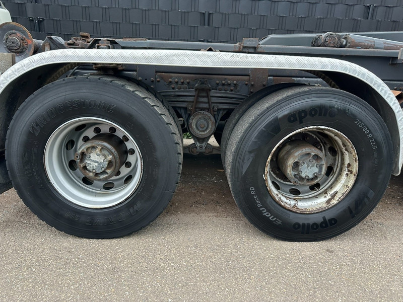 Volvo FH 400 6X4 HOOKLIFT AJK NHS20-5430 - STEEL SPRING / HUB REDUCTION - I SHIFT - BE TRUCK - Kamion sa hidrauličnom kukom: slika 5 Volvo FH 400 6X4 HOOKLIFT AJK NHS20-5430 - STEEL SPRING / HUB REDUCTION - I SHIFT - BE TRUCK - Kamion sa hidrauličnom kukom: slika 5