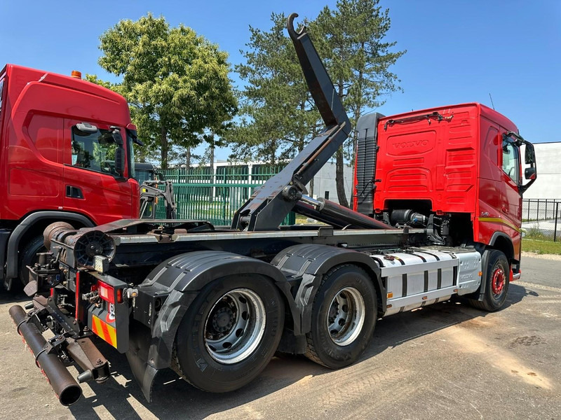 Volvo FH 540 6x4 HOOKLIFT 20T - RETARDER - LIFT AXLE - I-park Cool - SLEEPERCAB - E6 - BE TRUCK - Kamion sa hidrauličnom kukom: slika 4 Volvo FH 540 6x4 HOOKLIFT 20T - RETARDER - LIFT AXLE - I-park Cool - SLEEPERCAB - E6 - BE TRUCK - Kamion sa hidrauličnom kukom: slika 4