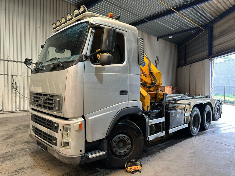 Volvo FH12-420 8x4 HOOKLIFT AJK + CRANE EFFER 250 - 3S - RADIO - TRIDEM LIFT + STEERING AXLE - I SHIFT - BE TRUCK - Kamion sa hidrauličnom kukom, Kamion sa dizalicom: slika 1 Volvo FH12-420 8x4 HOOKLIFT AJK + CRANE EFFER 250 - 3S - RADIO - TRIDEM LIFT + STEERING AXLE - I SHIFT - BE TRUCK - Kamion sa hidrauličnom kukom, Kamion sa dizalicom: slika 1