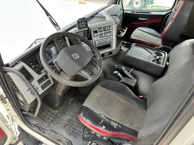 Kamion sa hidrauličnom kukom, Kamion sa dizalicom Volvo FM 370 6x2 HOOKLIFT 21T + CRANE HIAB 144 E-4 HIDUO - ENGINE / GEARBOX OK - CHASSIS OK - RUNNING + DRIVING - BE TRUCK: slika 14