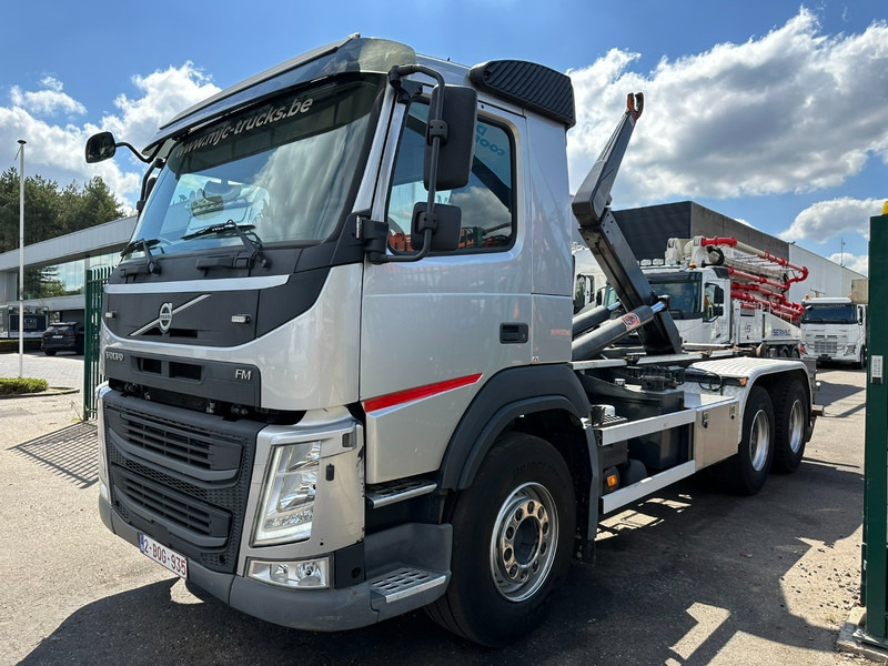 Volvo FM 420 6x4 AJK HOOKLIFT / HAAK 20T - 5760mm - WB 3m90 - HUB REDUCTION / STEEL SUSPENSION - EURO 6 - BE TRUCK - Kamion sa hidrauličnom kukom: slika 3 Volvo FM 420 6x4 AJK HOOKLIFT / HAAK 20T - 5760mm - WB 3m90 - HUB REDUCTION / STEEL SUSPENSION - EURO 6 - BE TRUCK - Kamion sa hidrauličnom kukom: slika 3