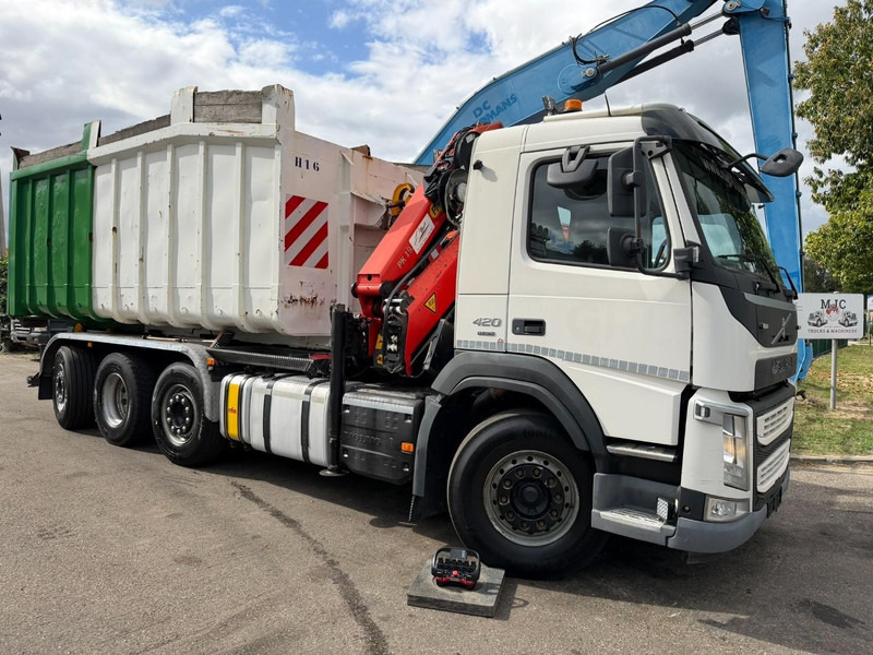 Volvo FM 420 8x2 HOOKLIFT + CRANE PALFINGER PK19.001 SLD B - *294.000km* - EURO 6 - LIFT + STEERING AXLE - I SHIFT - BE TRUCK - Kamion sa hidrauličnom kukom, Kamion sa dizalicom: slika 2 Volvo FM 420 8x2 HOOKLIFT + CRANE PALFINGER PK19.001 SLD B - *294.000km* - EURO 6 - LIFT + STEERING AXLE - I SHIFT - BE TRUCK - Kamion sa hidrauličnom kukom, Kamion sa dizalicom: slika 2