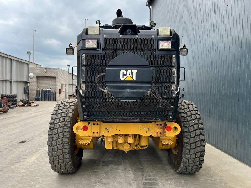 Cat 140M2 AWD - Grejder: slika 4 Cat 140M2 AWD - Grejder: slika 4