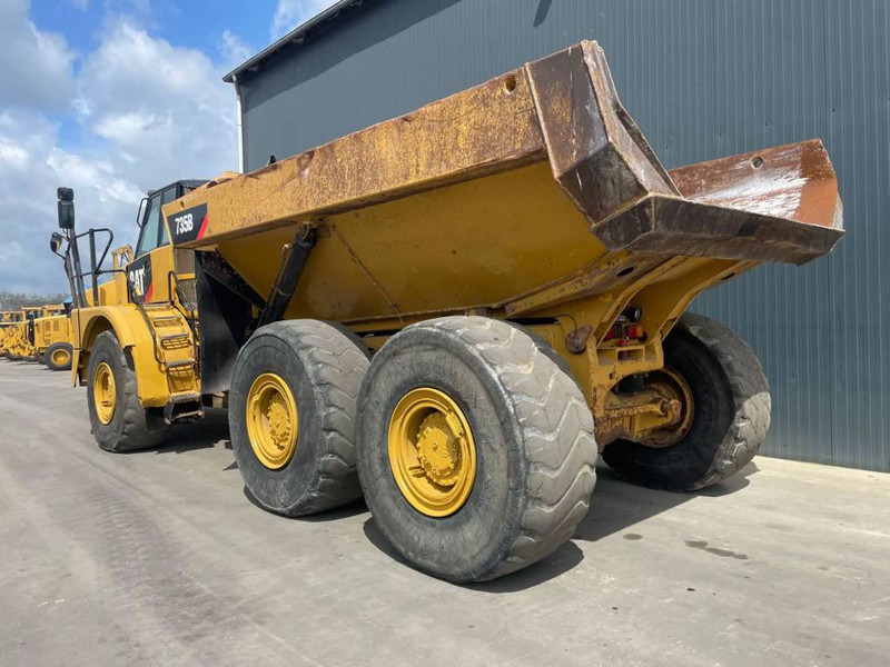 Cat 735 | 735 B - Zglobni kiper: slika 2 Cat 735 | 735 B - Zglobni kiper: slika 2