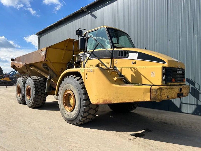 Cat 740 - Zglobni kiper: slika 3 Cat 740 - Zglobni kiper: slika 3