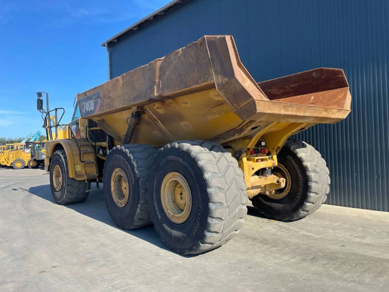 Cat 740B - Zglobni kiper: slika 2 Cat 740B - Zglobni kiper: slika 2