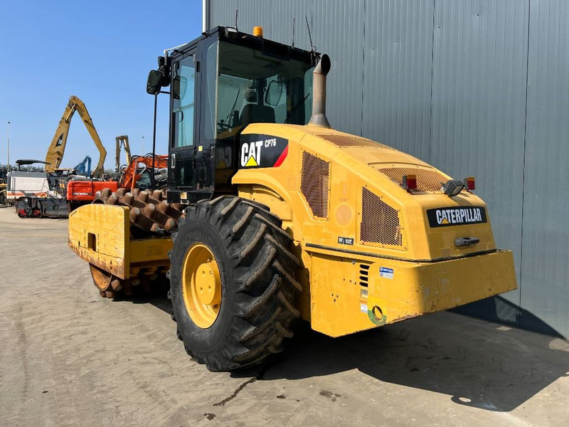 Cat CP76 - Valjak: slika 3 Cat CP76 - Valjak: slika 3