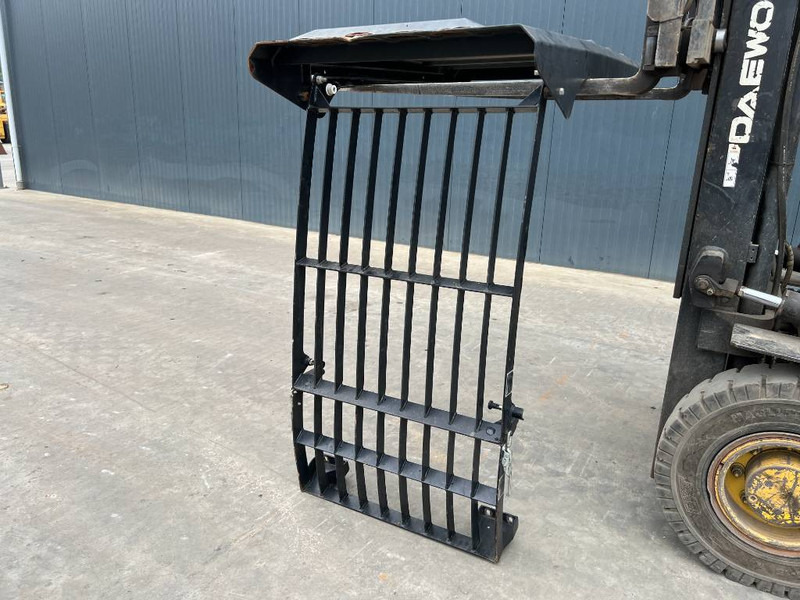 Cat M313D / M315D / M316D / M318D / M322D / M325D - Kabina i enterijer za Građevinska mašina: slika 1 Cat M313D / M315D / M316D / M318D / M322D / M325D - Kabina i enterijer za Građevinska mašina: slika 1