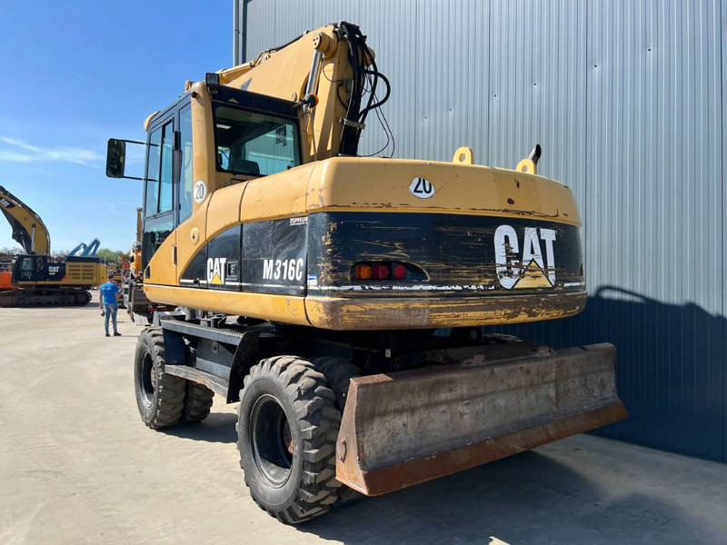 Cat M316C - Bager točkaš: slika 2 Cat M316C - Bager točkaš: slika 2