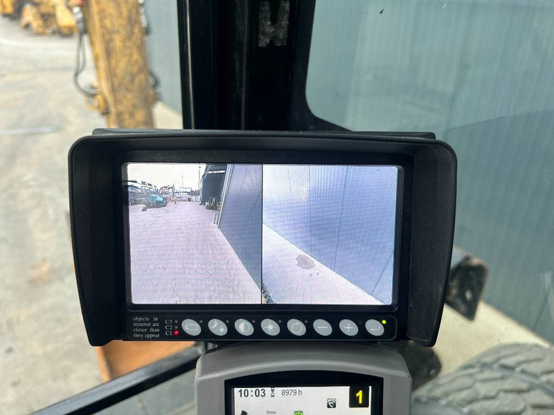 Cat M318F - Bager točkaš: slika 3 Cat M318F - Bager točkaš: slika 3