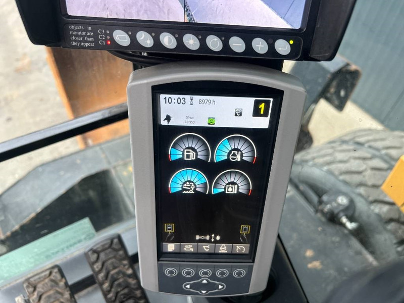 Cat M318F - Bager točkaš: slika 4 Cat M318F - Bager točkaš: slika 4