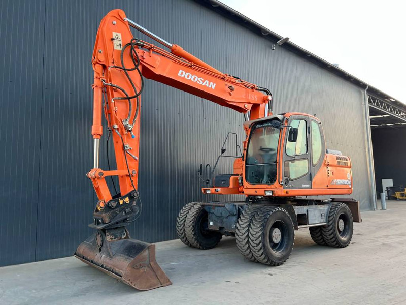 Bager točkaš Doosan DX170W: slika 1