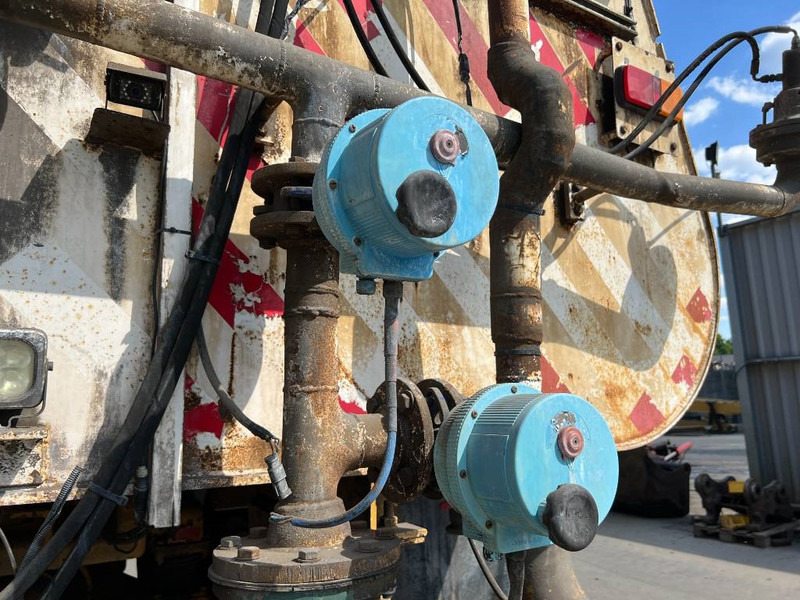 Građevinska mašina Cat 740 Water Truck: slika 15 Građevinska mašina Cat 740 Water Truck: slika 15