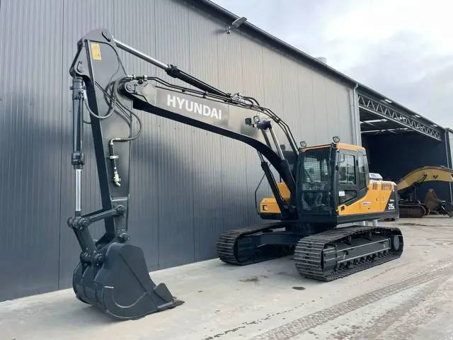 Hyundai R215L - Bager guseničar: slika 1 Hyundai R215L - Bager guseničar: slika 1
