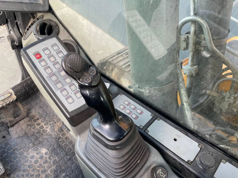 Bager guseničar Liebherr R922 SLC: slika 16