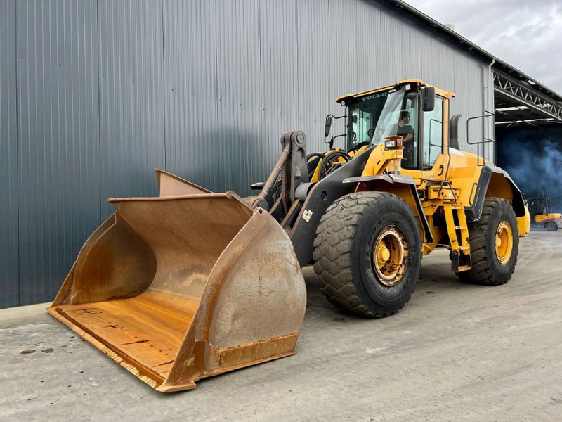 Utovarivač točkaš Volvo L180G: slika 1