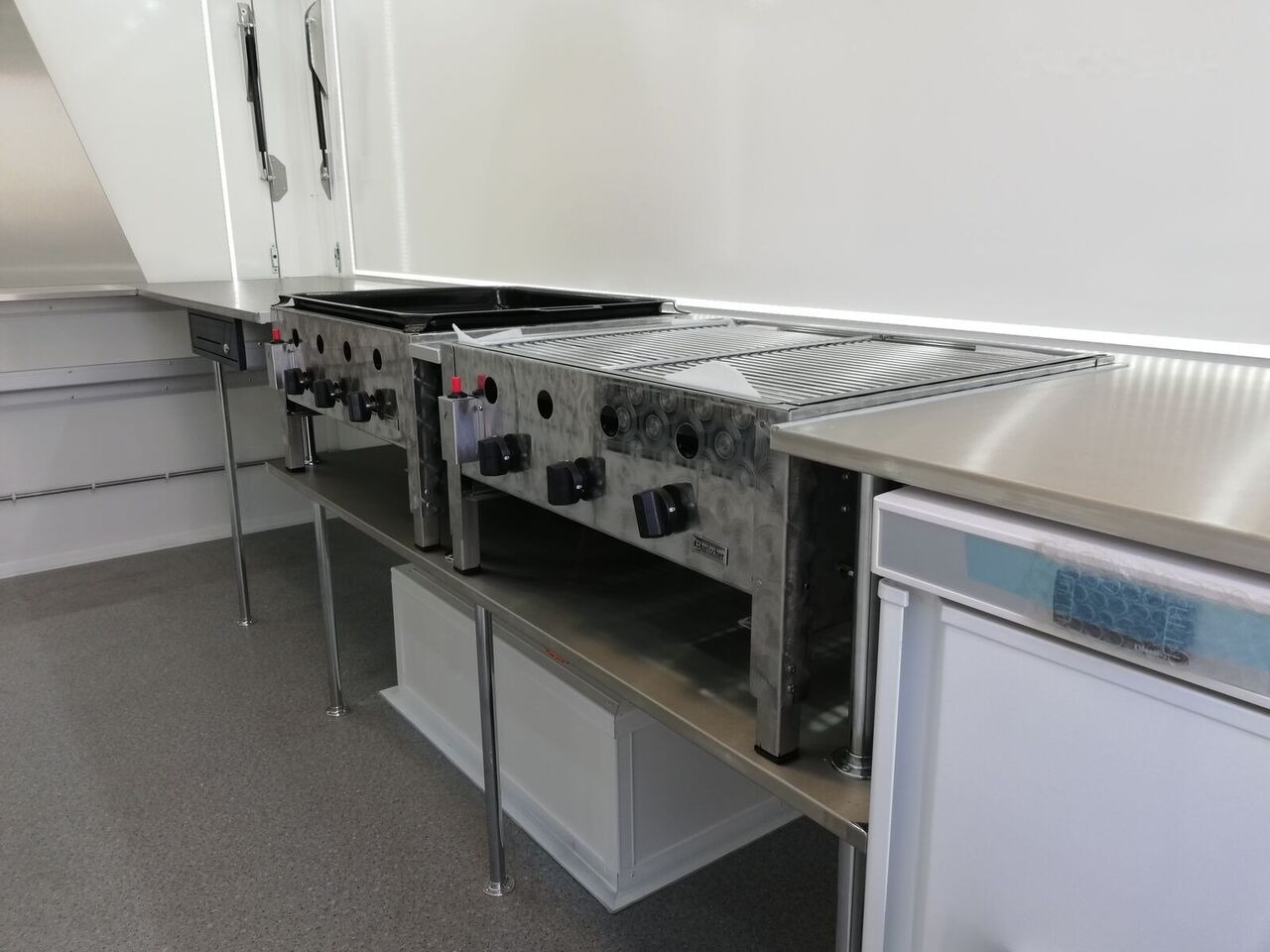 Prikolica za hrane novi Bannert ***NA ZAMÓWIENIE*** IMBISS: slika 20 Prikolica za hrane novi Bannert ***NA ZAMÓWIENIE*** IMBISS: slika 20