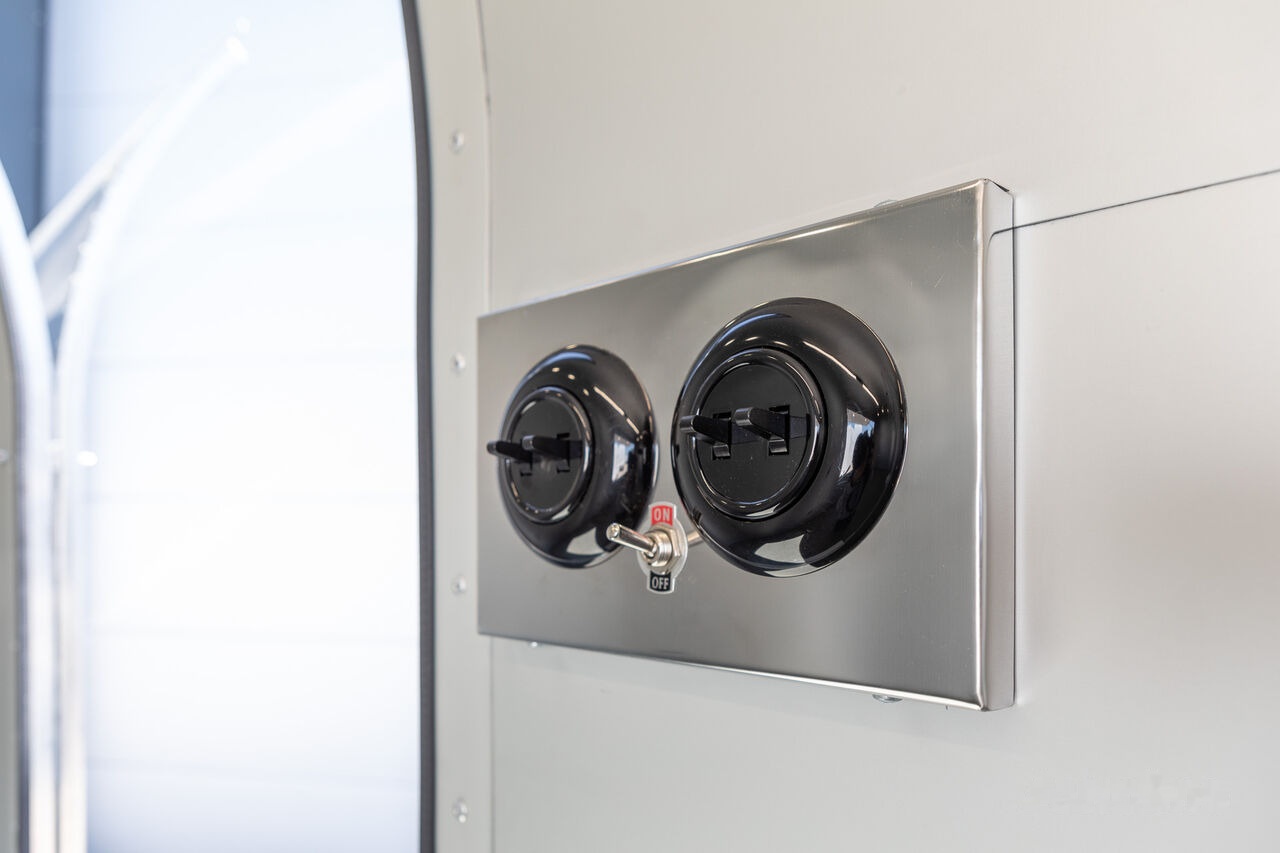 Prikolica za hrane novi Bannert Verkaufswagen Imbiss Airstream | IN STOCK: slika 17