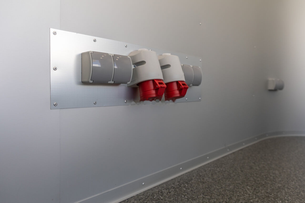 Prikolica za hrane novi Bannert Verkaufswagen Imbiss Airstream | IN STOCK: slika 19